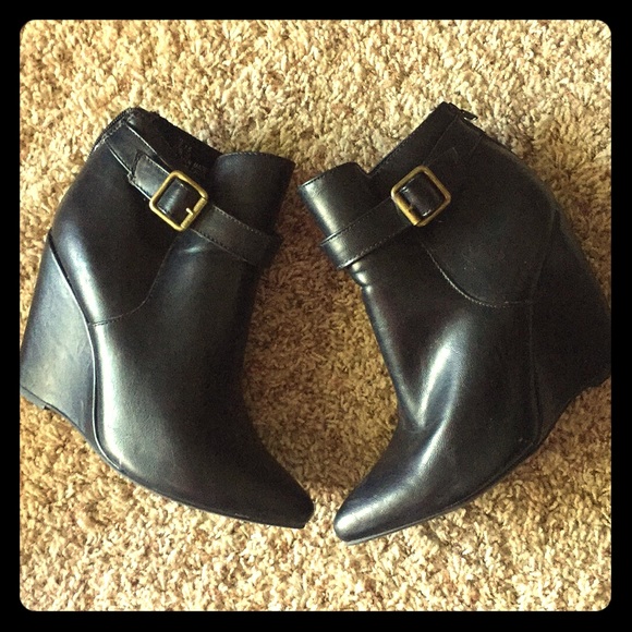 Black wedge Ankle Booties - Picture 1 of 1